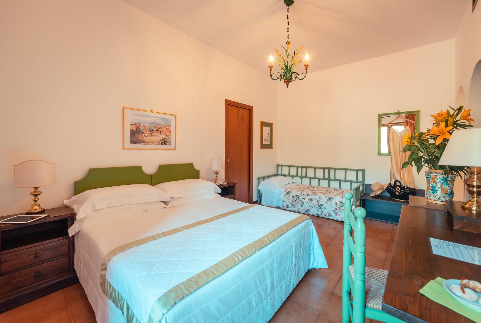 Hotel Villa Sirina Таорміна Екстер'єр фото
