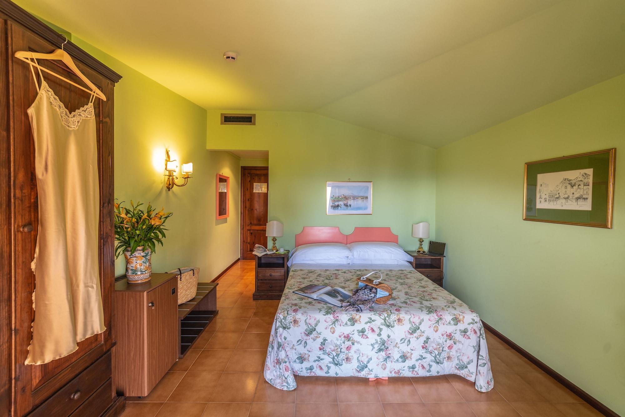 Hotel Villa Sirina Таорміна Екстер'єр фото