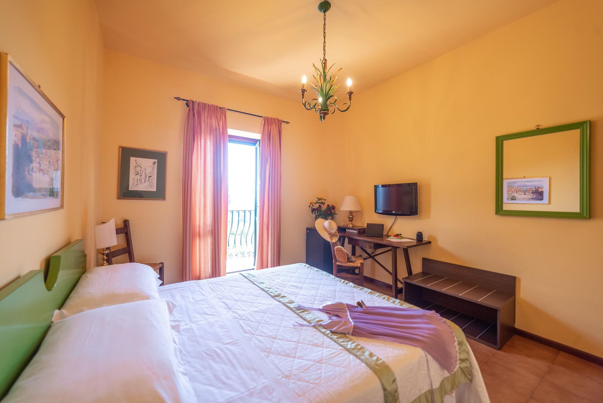 Hotel Villa Sirina Таорміна Екстер'єр фото