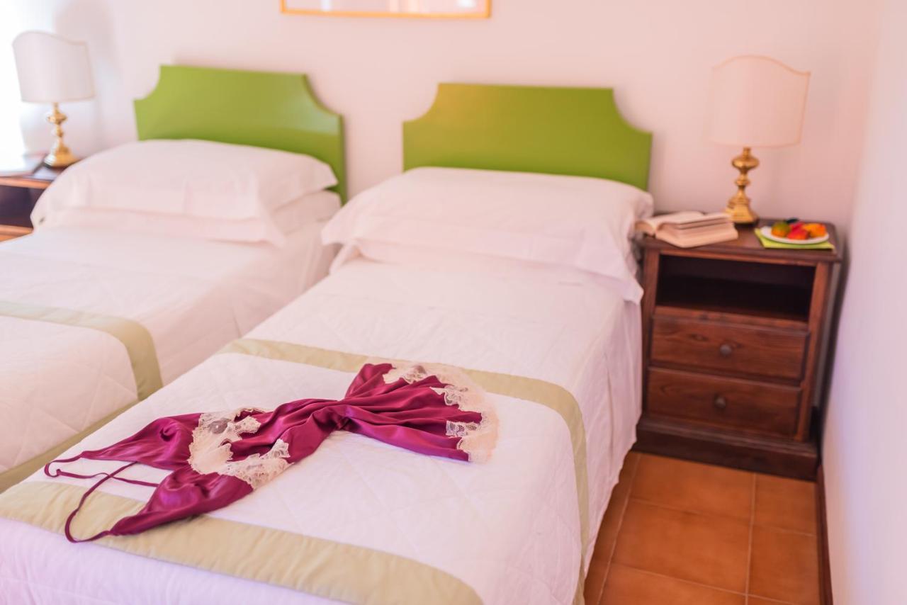 Hotel Villa Sirina Таорміна Екстер'єр фото